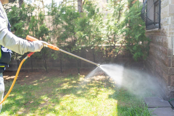 Best Wildlife Control Services  in Monticello, MS